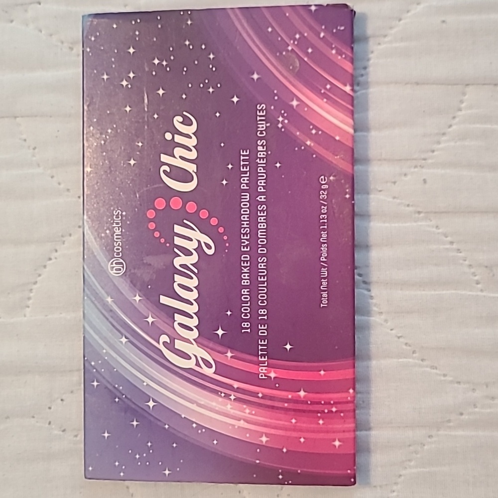Galaxy chic pallet
